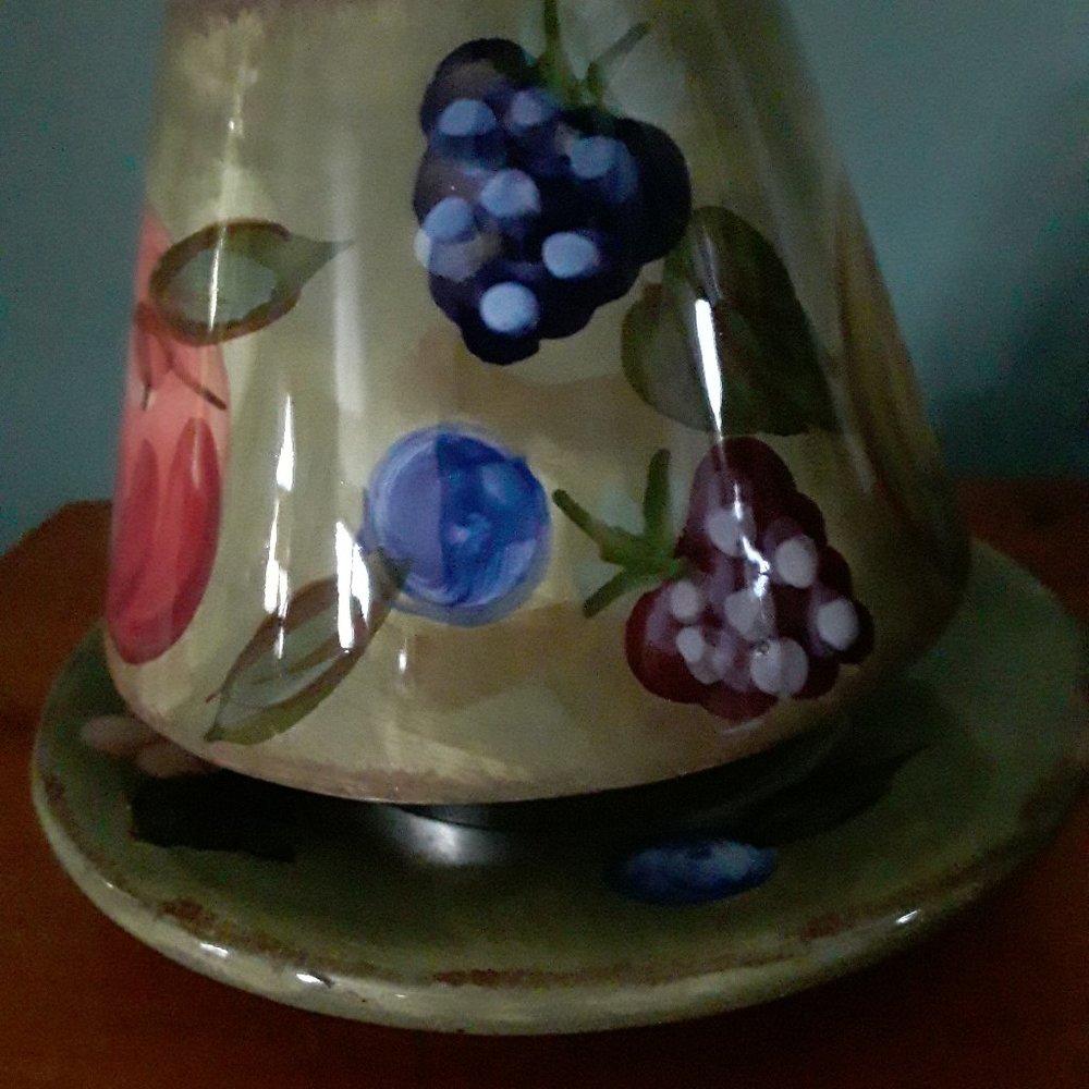 YANKEE CANDLE Ceramic Candle Shade and Matching  Saucer